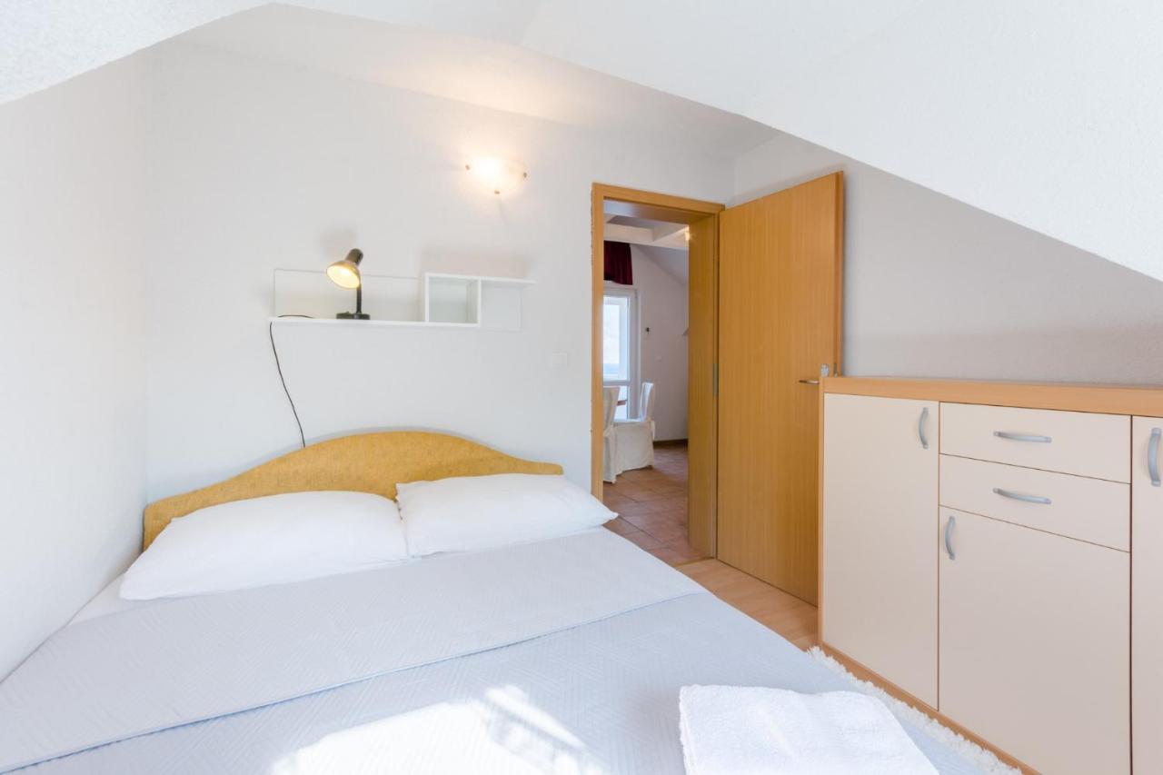Villa Stella Splitska Room photo